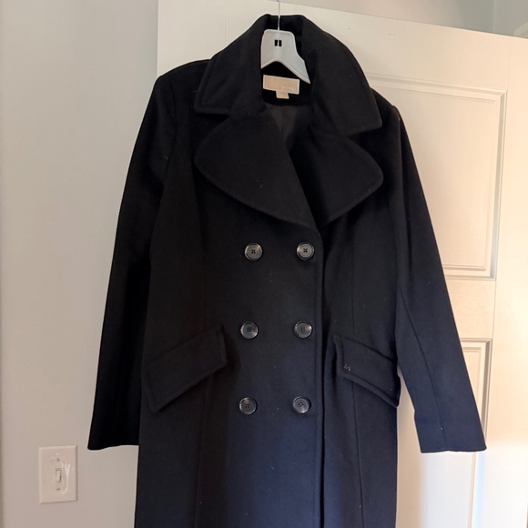 Classic Wool coat.  Navy Blue.  Size Medium. Worn once! - Picture 2 of 2